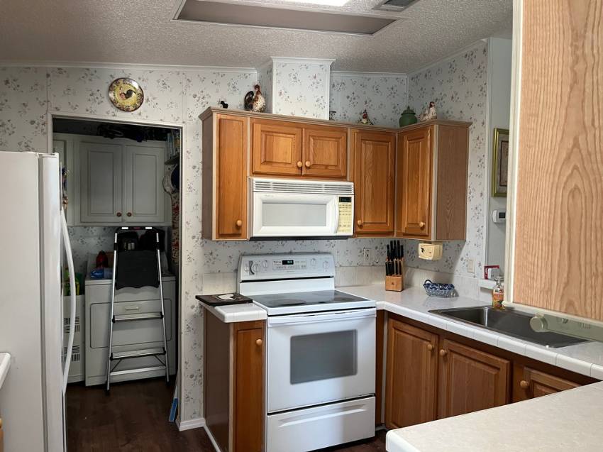 1329 Las Brisas Lane a Winter Haven, FL Mobile or Manufactured Home for Sale